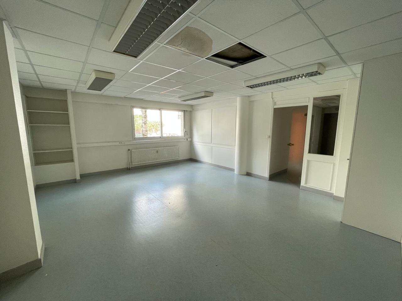 Bureau Nantes 241m² Location bureau Nantes Loire-Atlantique OLBUR2312022 4
